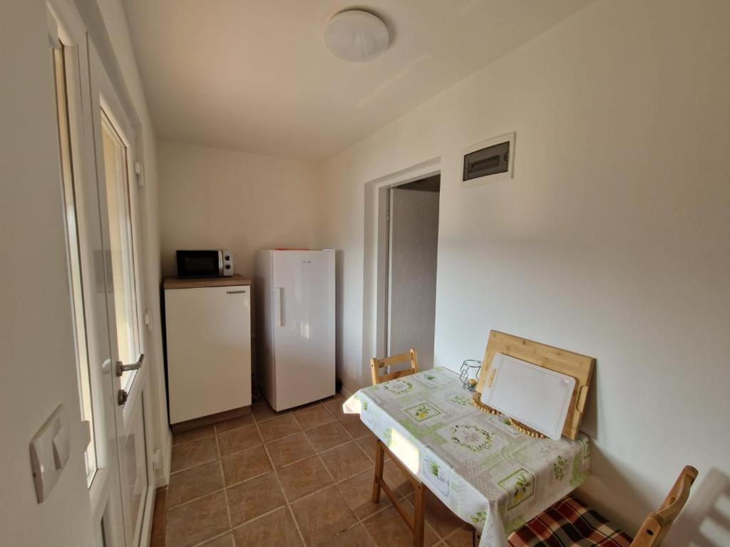 Aloe Apartment Рабац Екстериор снимка